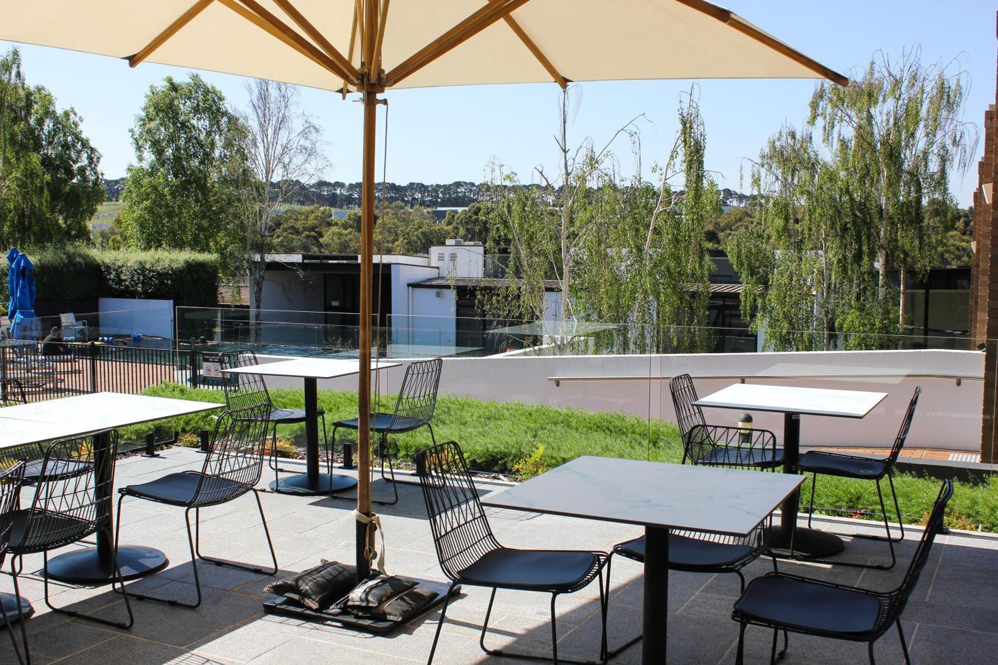 Отель Waurn Ponds Estate Экстерьер фото